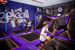 Altitude Trampoline Park Belgrano Juego