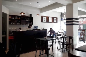 Bom Café mendoza salón