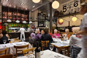 Gran Parrilla del Plata san telmo salón