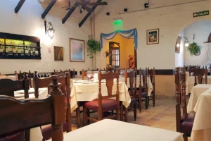 Larreta Restaurante Interior