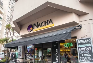 Nacha Café Bar - Av Gaona Fachada