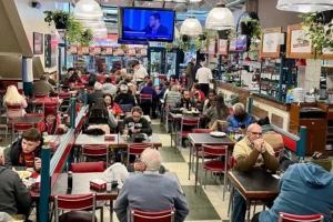 Pizza Roma Interior