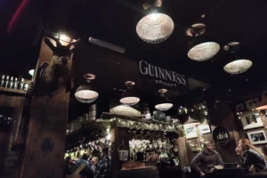 Slainte Irish Interior