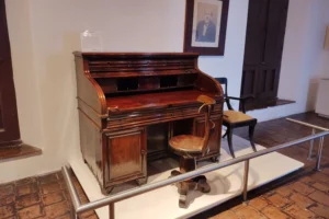 Museo y Biblioteca Casa Natal de Sarmiento Interior