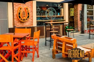 Cervecería Herrena Mesas