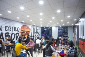 Lolo Burguer Interior